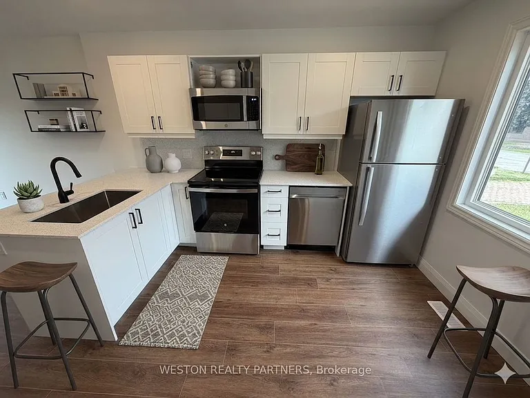 3030 Driftwood Dr E #42 — Photo 2