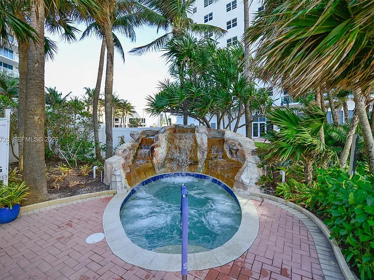 3001 S Ocean Dr #749 — Photo 22