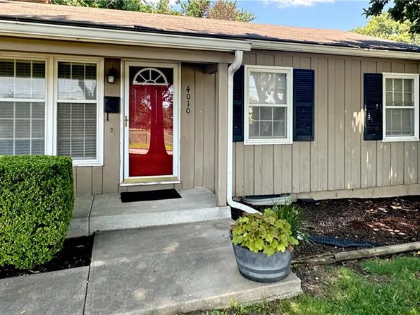 4010 W 63rd St, Prairie Village, KS 66208