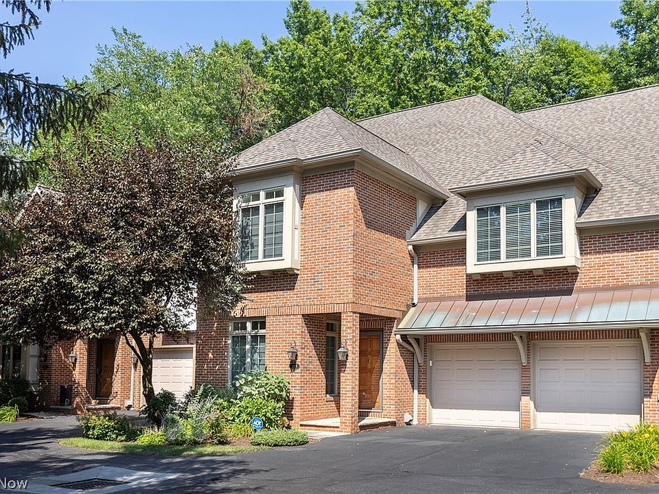 1st image of 2499 Fairmount Blvd #9