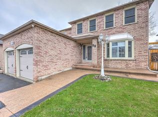 54 Stiver Dr #BASEMENT, Newmarket, ON L3Y 7V6