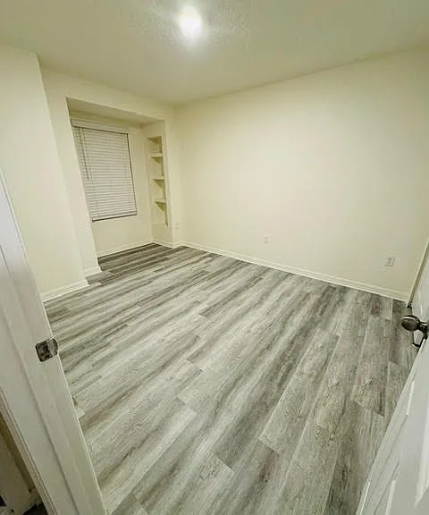 2682 Chantilly Ave — Photo 31