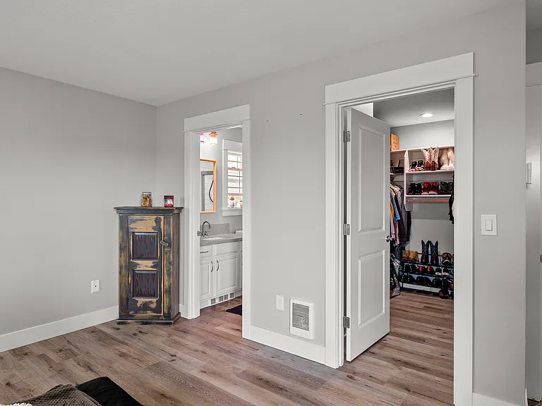 571 Puffin Ave NE — Photo 19