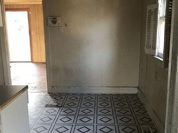 3rd image of 3506 Yanceyville St