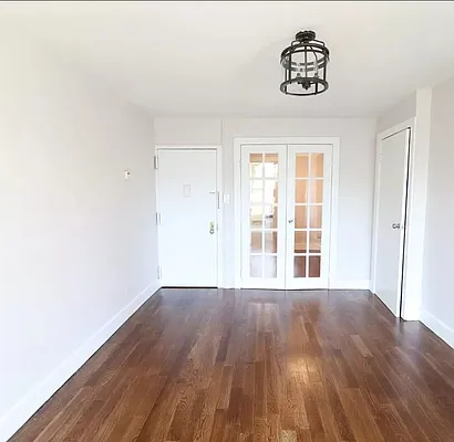 Rented by Cheskel Meisels, LREB | media 9