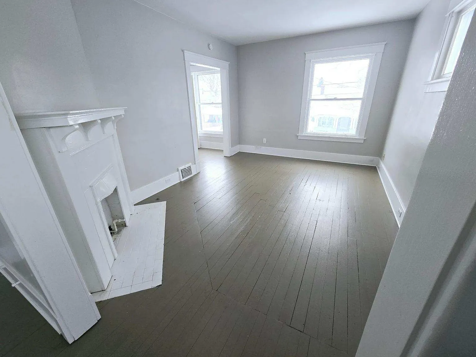 3003 Chestnut St — Photo 4
