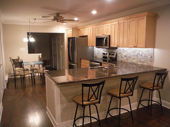 Large and eat-in kitchen