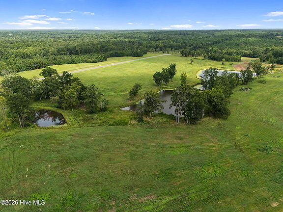 3rd image of 506 Gray Hill Road