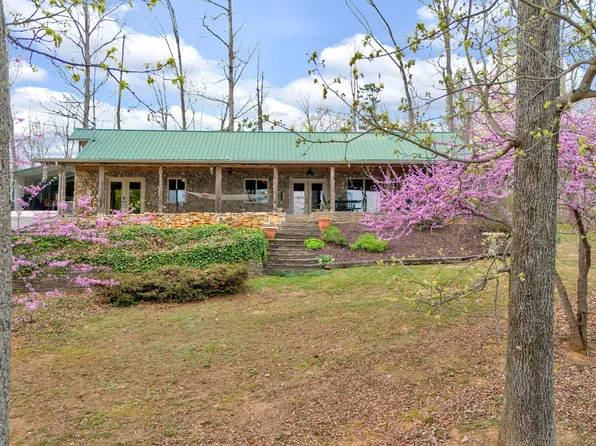 268&271 Sequoyah Dr, Morristown, TN 37813