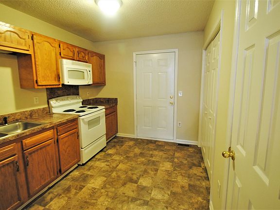 5th image of 417 Alpha St