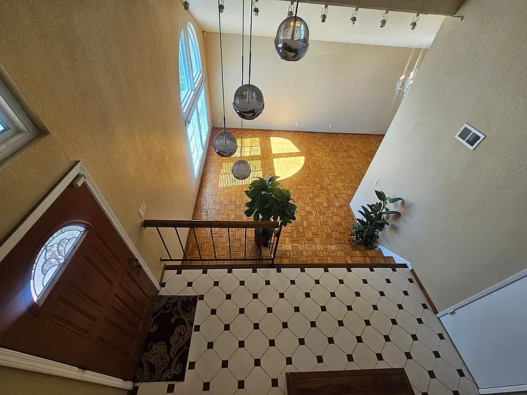 3076 Valleywood Ct — Photo 15