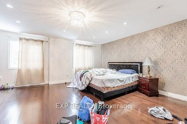833 Scollard Ct #81 — Photo 13