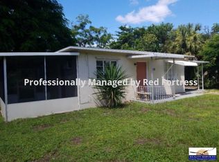 2802 Meadow Ave, Fort Myers, FL 33901