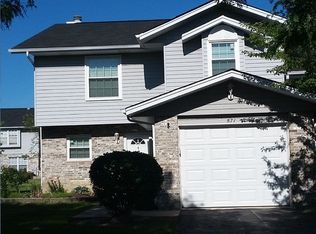 871 N Tamarac Blvd, Addison, IL 60101