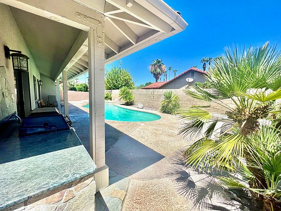 4th image of 75336 La Cresta Dr
