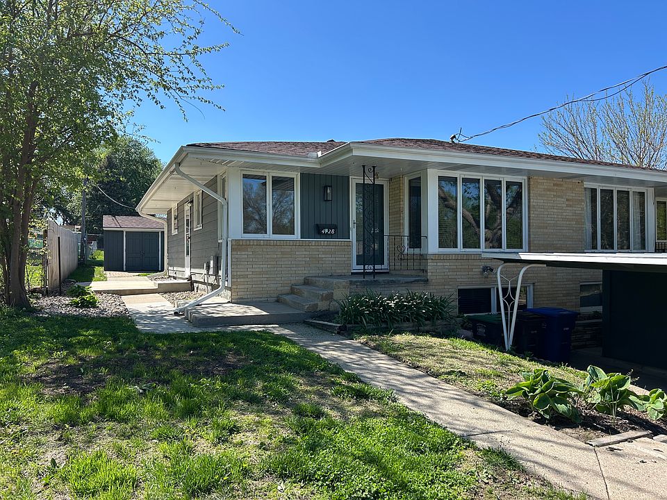 1st image of 4128 33rd St