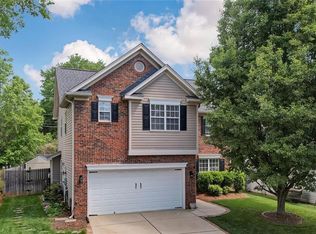 6194 Boughton Ct, Greensboro, NC 27410