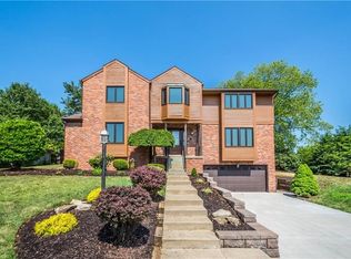 3 Glennvue Dr, Pittsburgh, PA 15205