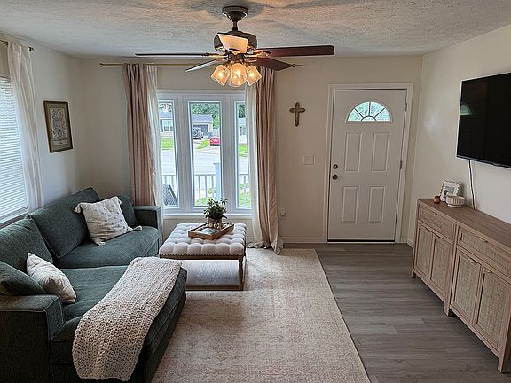 4th image of 3393 Tulip Tree Dr