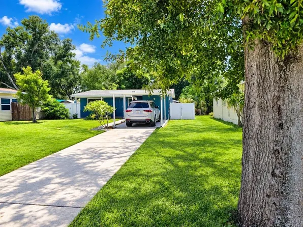 4516 W PAXTON AVENUE, TAMPA, FL 33611