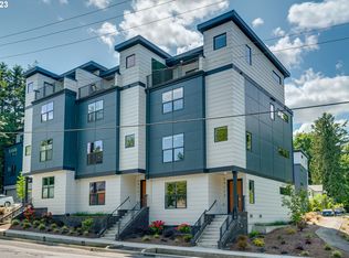 5917 SW 30th Ave, Portland, OR 97239