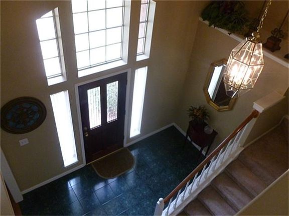 5th image of 1706 Rosebend Dr