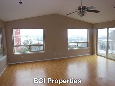 2nd image of 216 Broadway APT 1