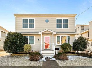256 44th St, Avalon, NJ 08202