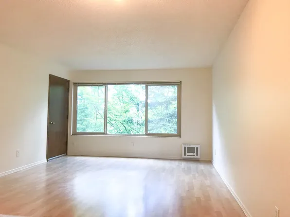 Thomas Manor, 1821 E Thomas St APT 304, Seattle, WA 98112
