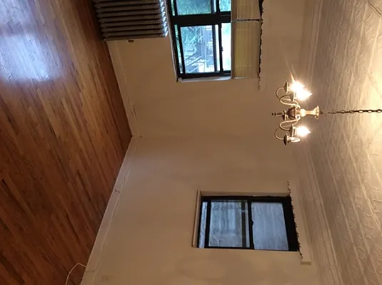 Rented by Besen Partners, LLC | media 27