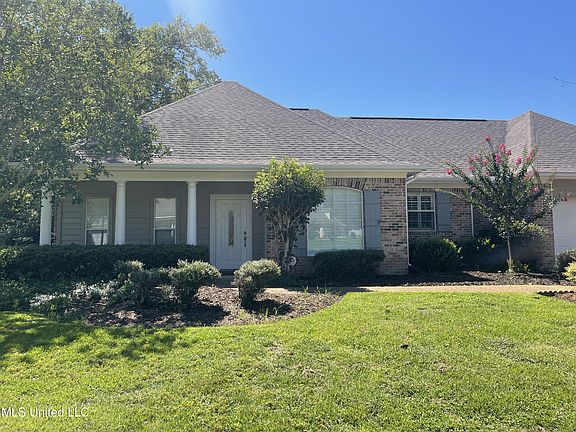 2nd image of 208 Woodland Brook Dr