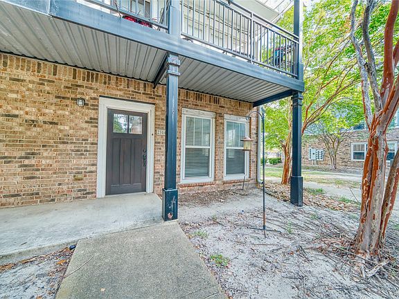 4th image of 1725 Harvey Mitchell Pkwy S APT 2314