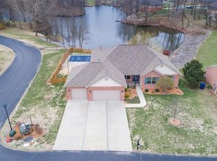 2 Jubaka Ct, Fairview Heights, IL 62208