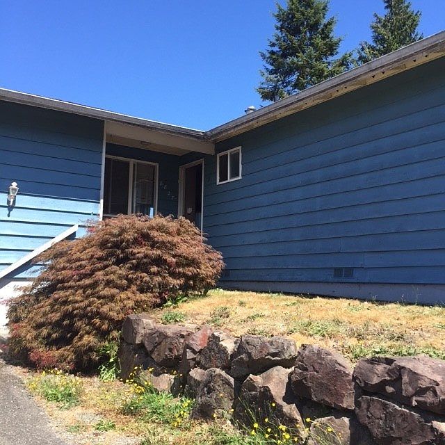 1st image of 8827 14th Pl SE