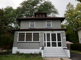 418 Arlington Ave, Elgin, IL 60120