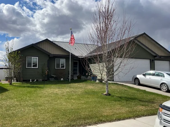 712 48th St N, Great Falls, MT 59405