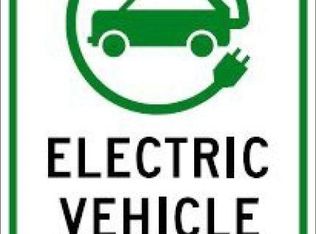 425 Front St E #EV-P1, Toronto, ON M5A 0X2