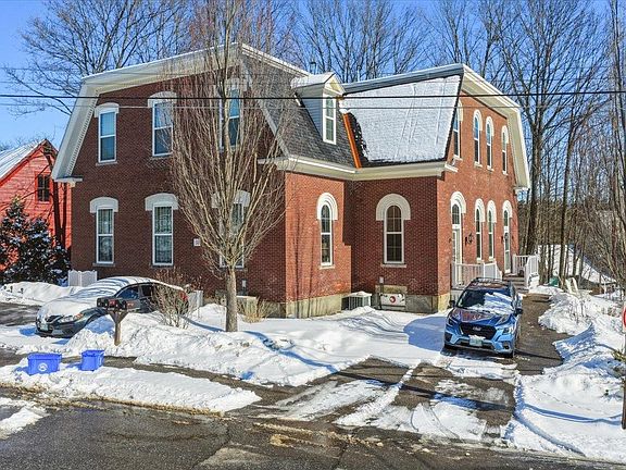 3rd image of 14 Knight Street #2