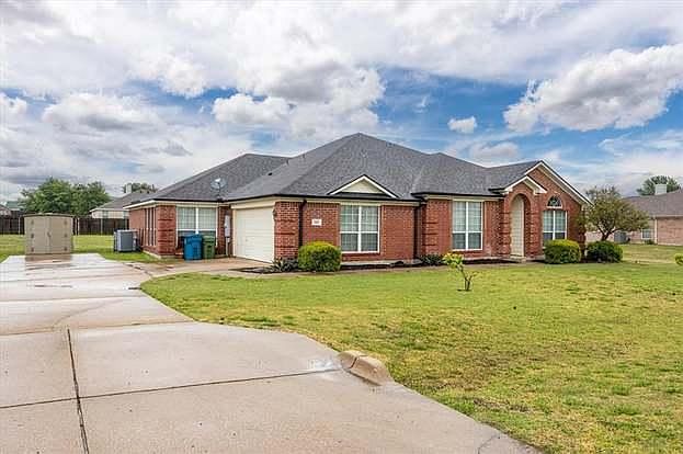 2nd image of 109 Inglewood Dr