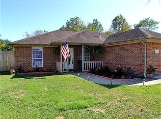 8005 Bellwood Dr, Hitchcock, TX 77563