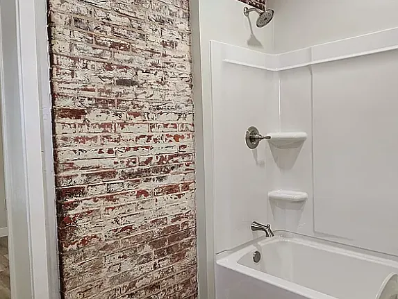 233 Wollerton St #1 — Photo 8