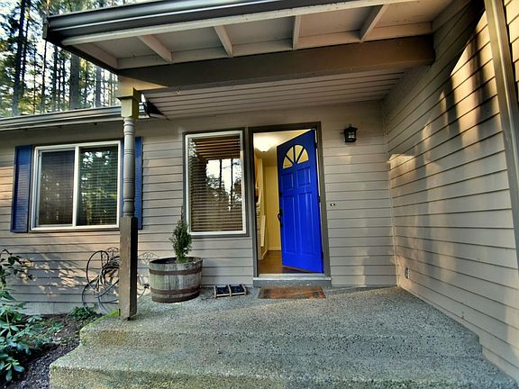 2nd image of 19406 NE 181st St