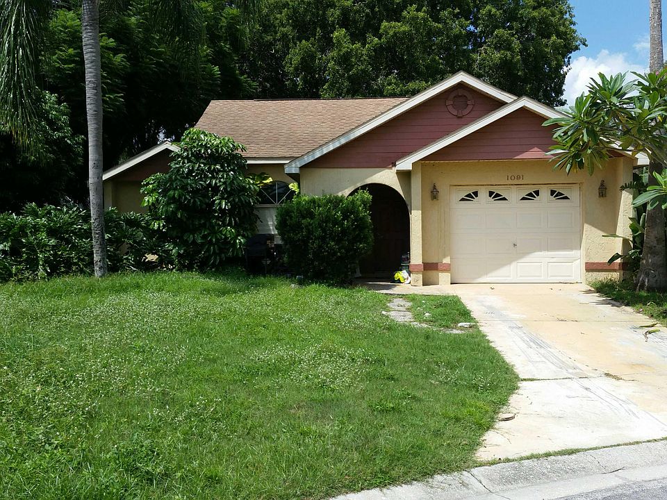 1st image of 1091 Deer Hollow Way
