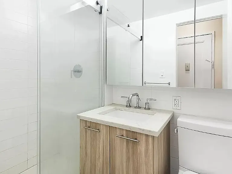 228 E 81st St #5-C — Photo 6