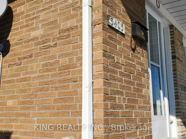 3403 Jolliffe Ave, Mississauga, ON L4T 1V6