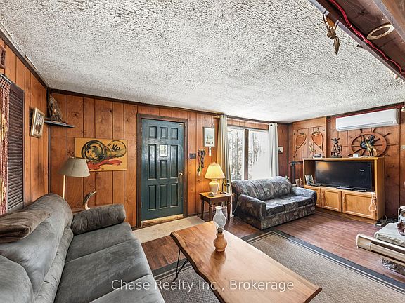 4th image of 1840 Island Rd