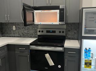 1663 SE 27th Dr UNIT 100, Homestead, FL 33035