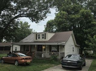 415 Gray Ave, Chaffee, MO 63740