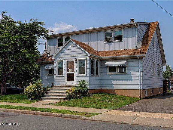 2nd image of 52 Saint Ann St #2