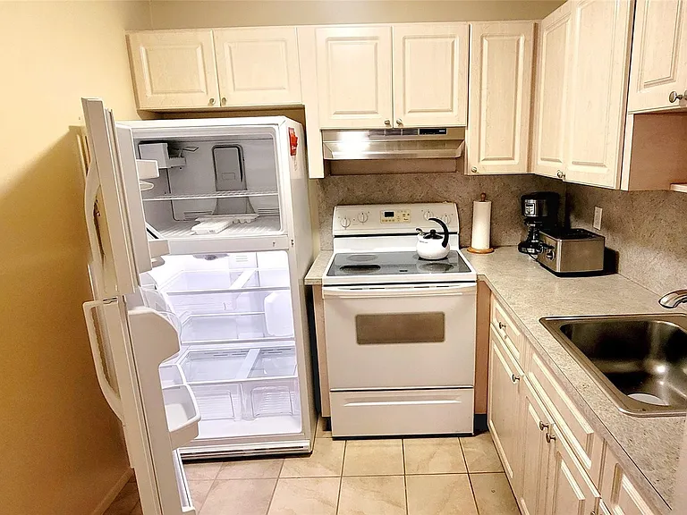 2901 NW 47th Ter #247B — Photo 10